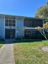 2446 Oak Park Way in Orlando, FL - Building Photo