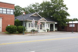 2620 Main St in Columbia, SC - Building Photo - Building Photo