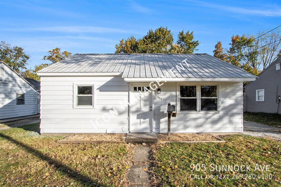 905 Sunnock Ave in Kalamazoo, MI - Building Photo