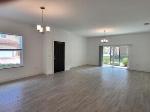 2955 65th Dr in Vero Beach, FL - Building Photo - Building Photo