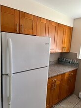 99 Woodland Dr in Montville, CT - Building Photo - Building Photo