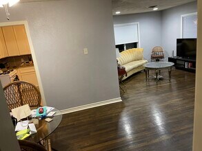 802 E 28th St, Unit A in Houston, TX - Foto de edificio - Building Photo