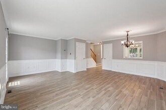 523 Blacksburg Terrace NE in Leesburg, VA - Building Photo - Building Photo
