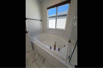 98 S Serrata Ln in Vineyard, UT - Building Photo - Building Photo