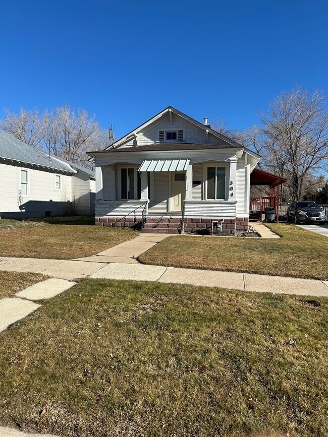 property at 304 N 100 E