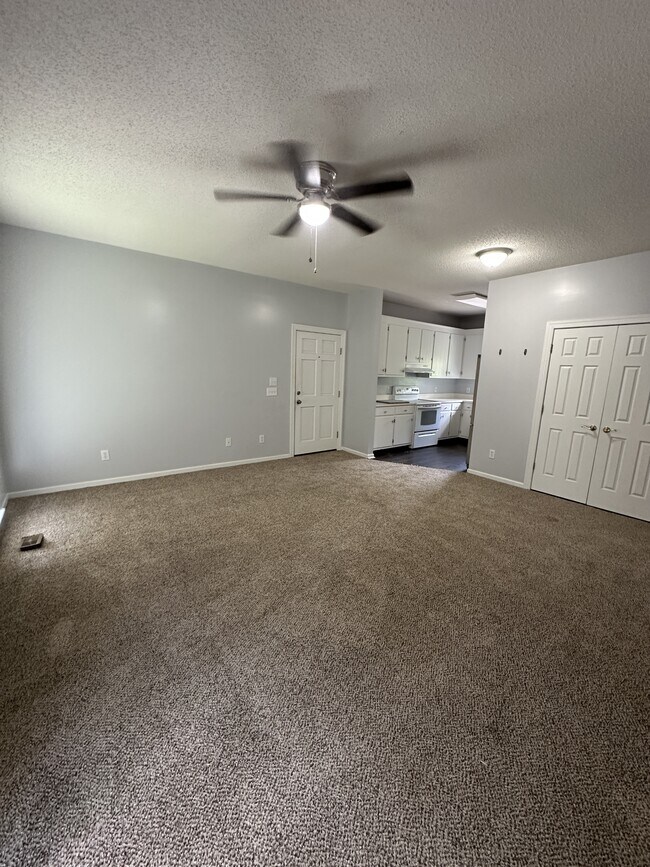 5915 Quail Ridge Dr in Sanford, NC - Building Photo - Building Photo