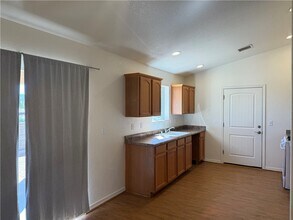 1805 Sunset Blvd in Kingman, AZ - Building Photo - Building Photo