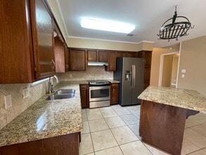 5929 Stockwood St in Bossier City, LA - Building Photo - Building Photo