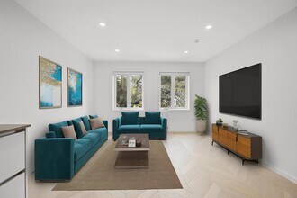 1340 Avenue Rd in Toronto, ON - Building Photo - Building Photo