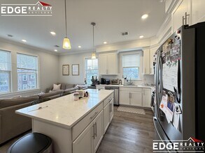 144 Franklin St in Boston, MA - Building Photo - Building Photo