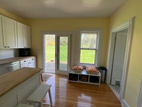 61 Barton St in Millerton, NY - Building Photo - Building Photo