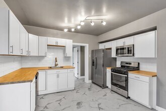 2072 Oriole Rd in Pueblo, CO - Building Photo - Building Photo