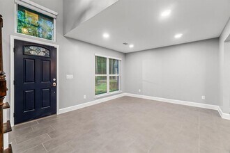 139 W Village Knoll Cir in Spring, TX - Building Photo - Building Photo