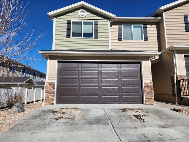 property at 241 E 3025 N