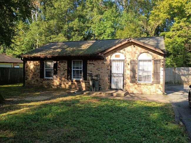 593 Northaven Dr