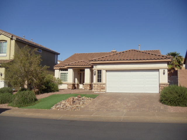 276 Garnet Garden St in Henderson, NV - Building Photo