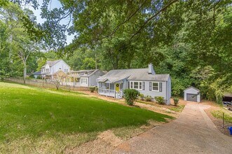 1226 Thomas Rd in Decatur, GA - Building Photo - Building Photo