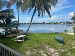 7235 W 14th Ave in Hialeah, FL - Building Photo - Building Photo