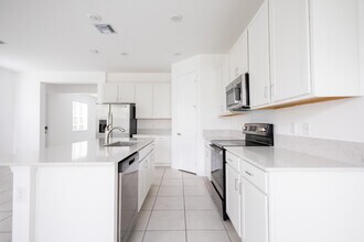 9006 Zevon Ct in Wellington, FL - Building Photo - Building Photo