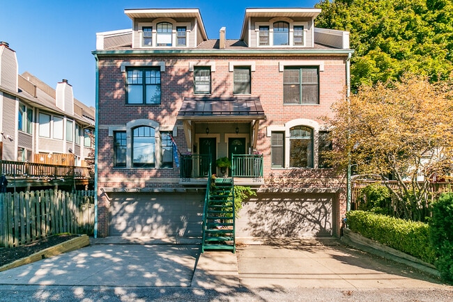 property at 2914 Bunnell Ct