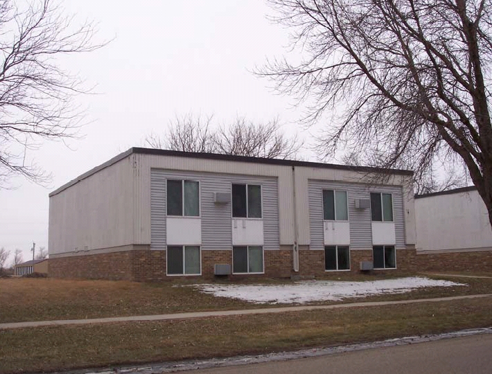 Townhouse Apartments in Huron, SD - Building Photo