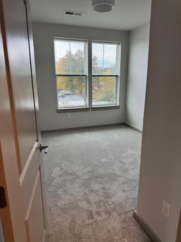 2317 Huntington Ave in Alexandria, VA - Building Photo - Building Photo