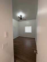 6446 Palm View Ave in Twentynine Palms, CA - Foto de edificio - Building Photo