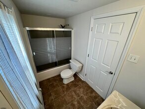 9 N Wissahickon Ave in Ventnor City, NJ - Building Photo - Building Photo