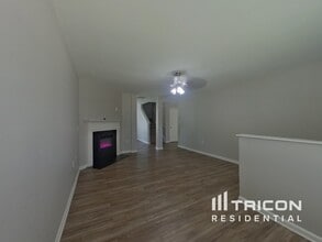 6240 Stonefort Ct in Charlotte, NC - Building Photo - Building Photo