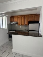 1014 Salzedo St, Unit 3004 in Coral Gables, FL - Building Photo - Building Photo