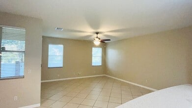 916 Hire Cir in Ocoee, FL - Building Photo - Building Photo