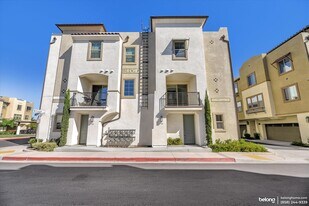 312 Canoe Ct in Santee, CA - Building Photo