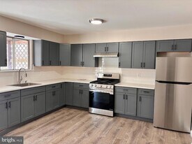 1228 Heddon Ave in Paulsboro, NJ - Building Photo