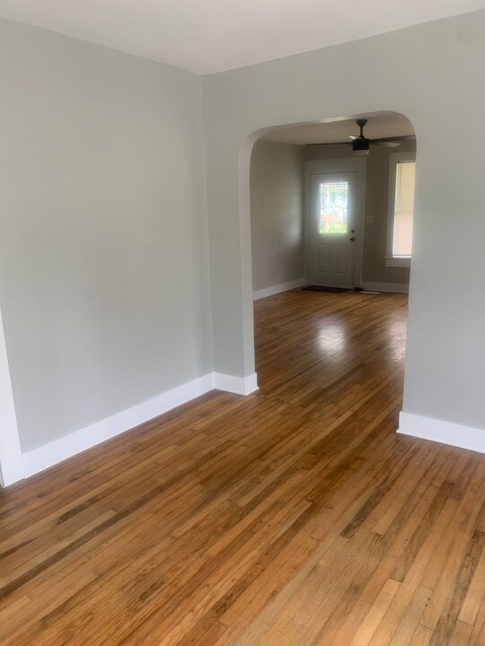 7802 Rugby Ave in Birmingham, AL - Building Photo