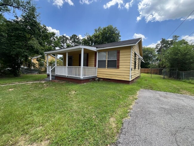 property at 207 Roosevelt Rd