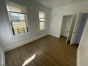 776 S 18th St in Newark, NJ - Building Photo - Building Photo