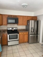 3251 Manor Glenn Ct in Virginia Beach, VA - Building Photo - Building Photo