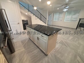 2017 Centinela Ave in Santa Monica, CA - Building Photo - Building Photo