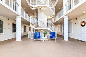 601 N Miramar Ave in Indialantic, FL - Building Photo - Building Photo