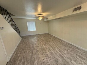 6140 W Townley Ave in Glendale, AZ - Building Photo - Building Photo