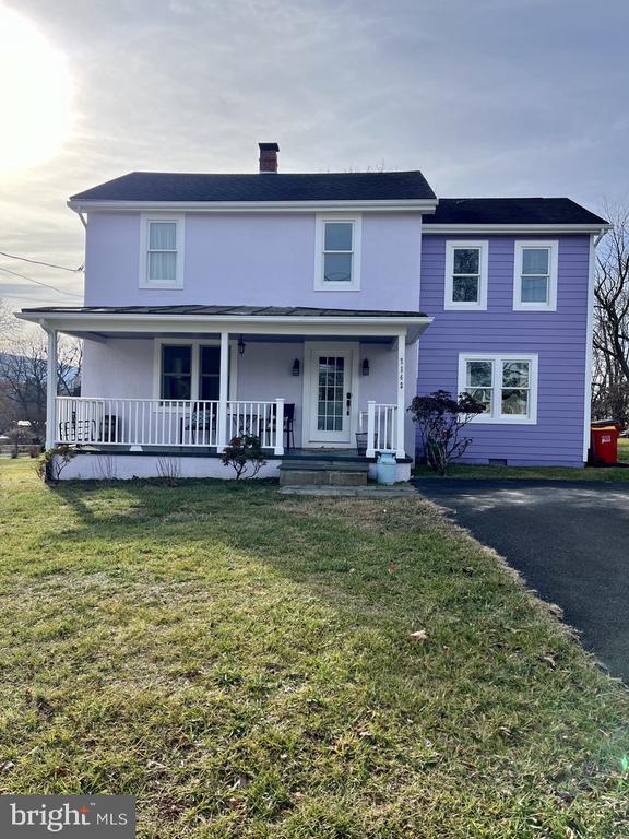 property at 1143 W Ridge St