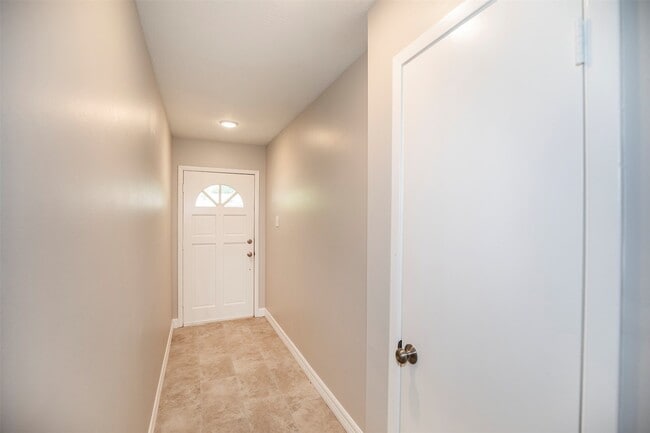 802 Wavecrest Ln in Houston, TX - Building Photo - Building Photo