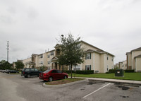 University Club in Sarasota, FL - Foto de edificio - Building Photo