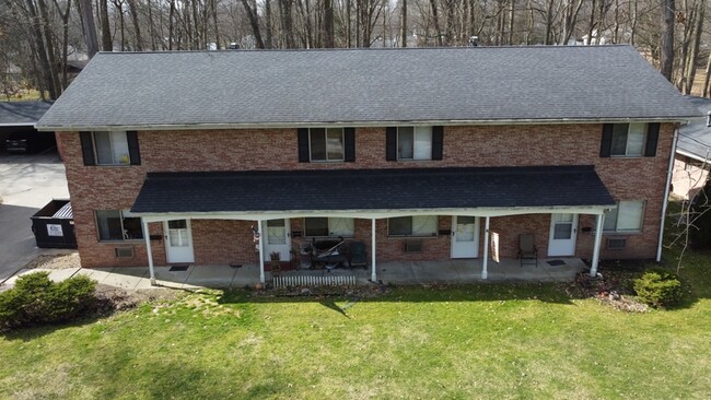property at 473 Brentwood Dr
