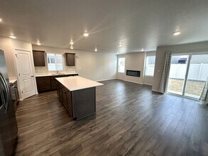 627 S Zeelar St in Kennewick, WA - Building Photo - Building Photo