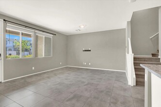 8731 Moher Cliffs Cir in Las Vegas, NV - Building Photo - Building Photo