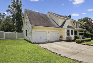 7713 Charring Cross Ln in Fayetteville, NC - Building Photo - Building Photo