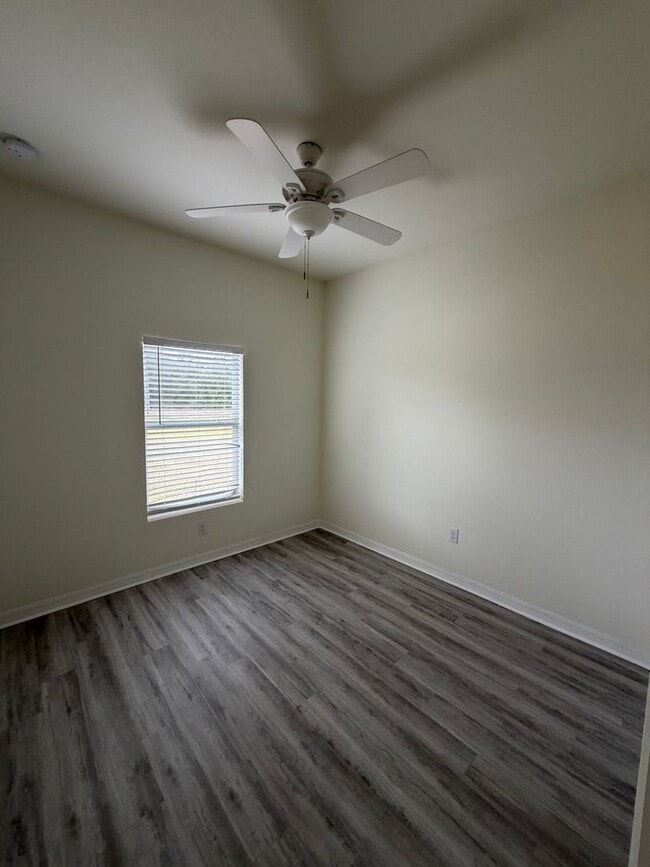 1060 San Cristobal Ave in Punta Gorda, FL - Building Photo - Building Photo