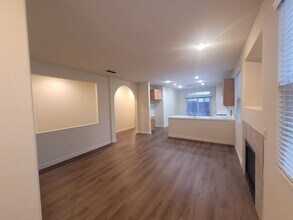 5319 Dunlay Dr in Sacramento, CA - Building Photo - Building Photo