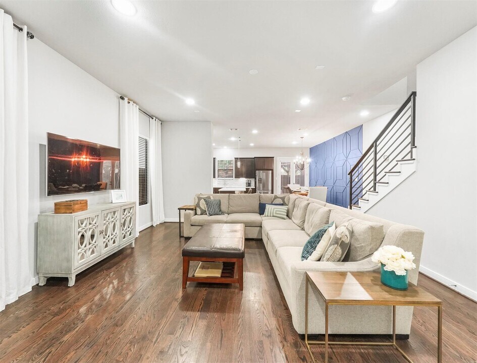 1309 Laird St in Houston, TX - Foto de edificio